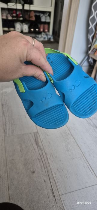Klapki basenowe nabaiji rozmiar 23 24