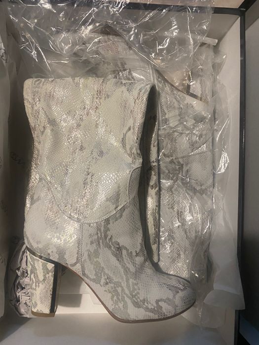 Сапоги , ботинки  новые женские Conni , Michael Kors