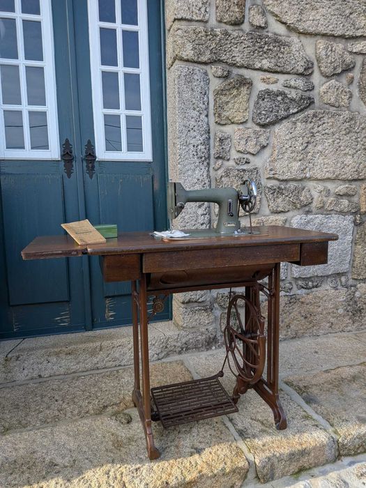 Máquina de costura Husqvarna