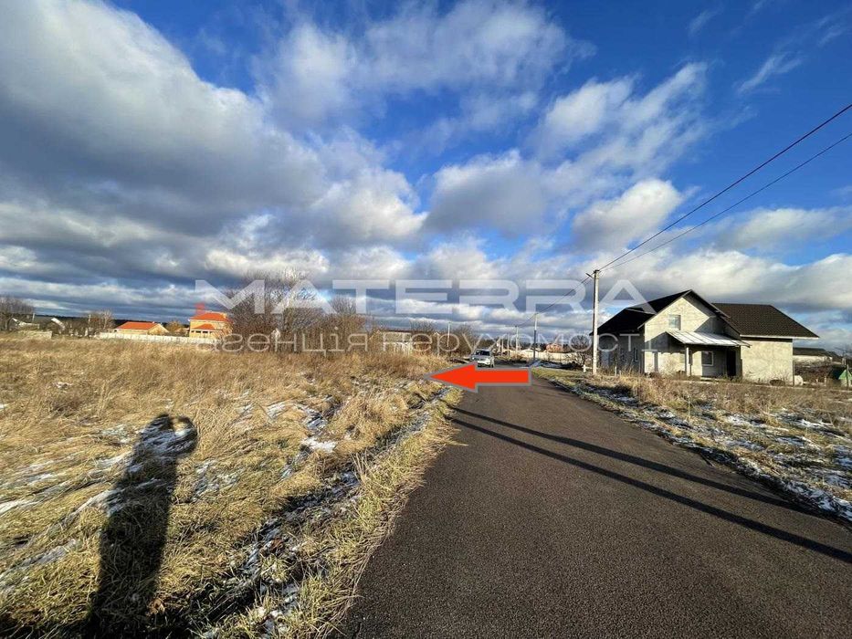 Петрушки продам ділянку 15 сот. Асфальт!