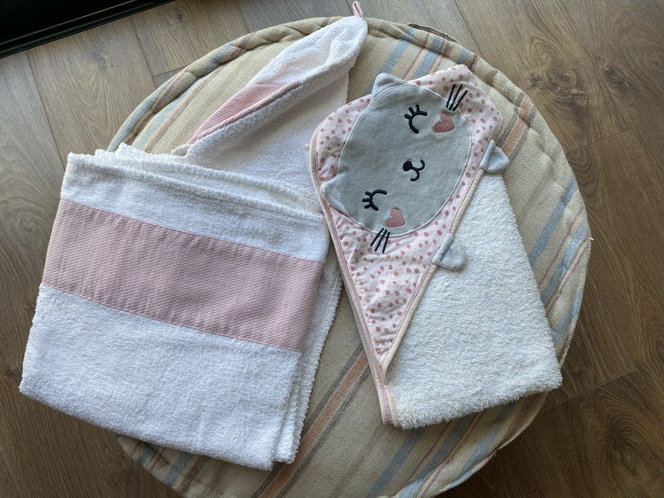 2 toalhas de banho bebé