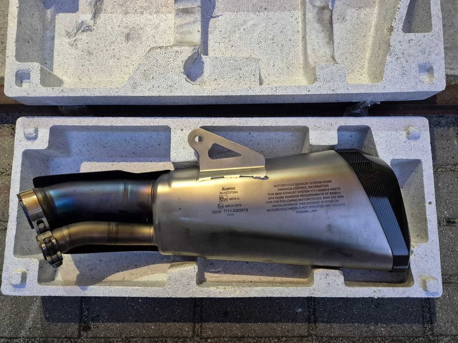 Wydech tłumik sportowy HP Akrapovič BMW S1000XR (K49)