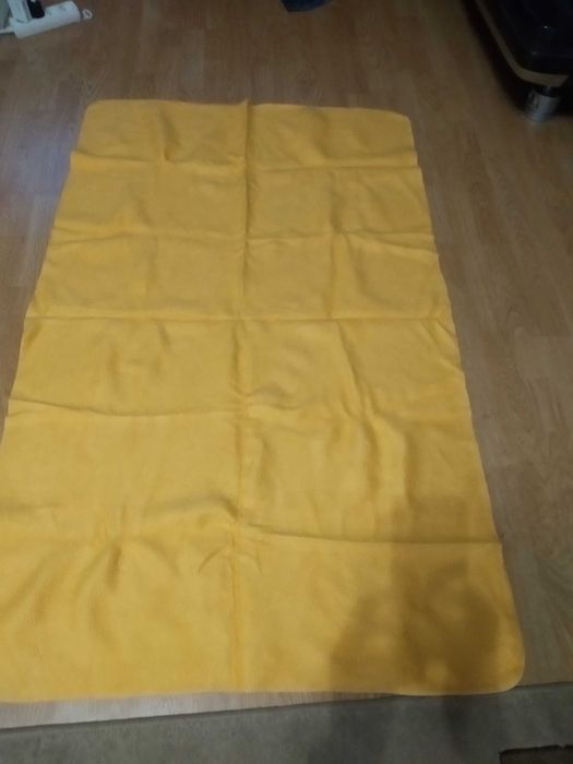 koc/kocyk dzieciecy /motylki w tle* 90 x 160