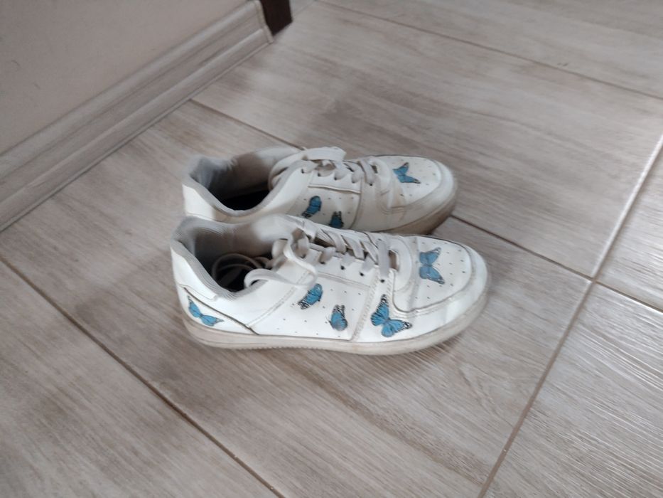 Buty i skarpetki dla p.Wandy