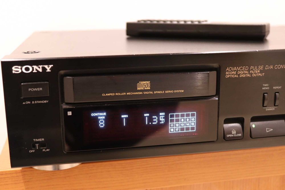 Leitor CDs Sony CDP-915 com upgrade