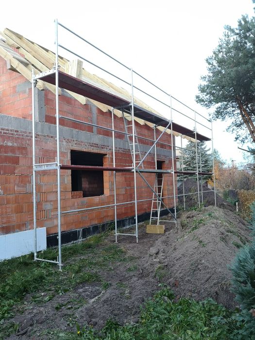 Wynajem rusztowań elewacyjnych Plettac