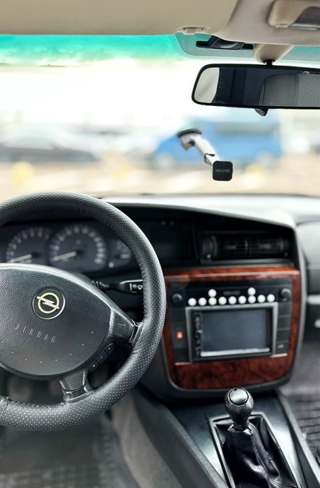Opel Omega b 2.2