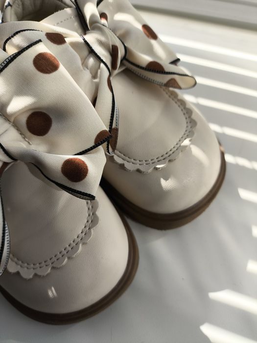 Туфельки для дівчинки демі