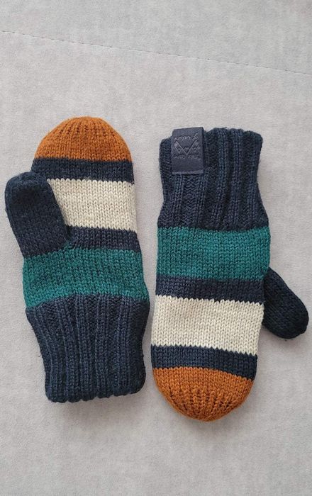 Шапка рукавички перчатки краги варежки