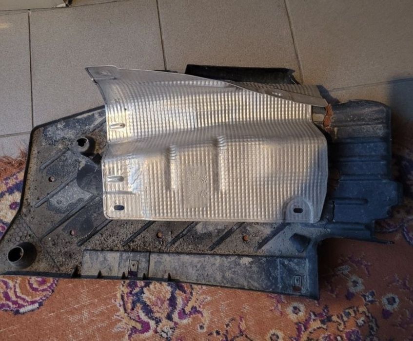 Mini Countryman R60 10-16 теплоізоляція баку