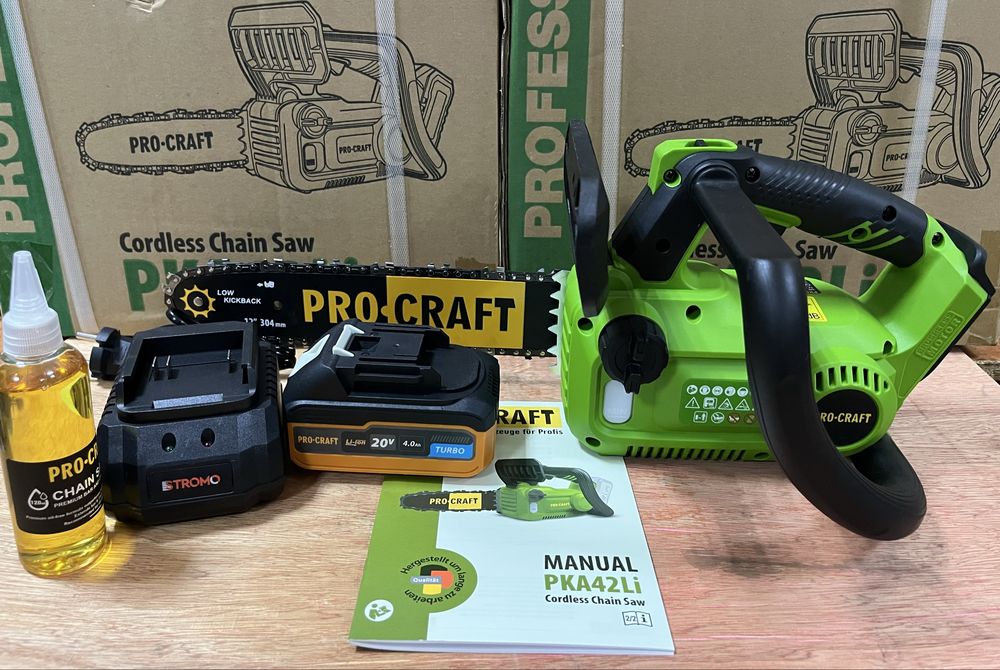 Акумуляторна ланцюгова пила Procraft PKA42Li шина 30см/ АКБ 4А та ЗП