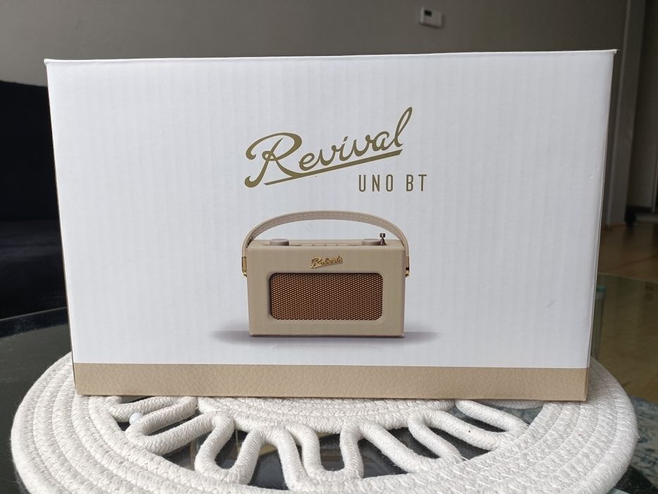 Radio Reviwal Roberts retro nowe.