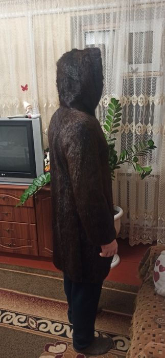 Шуба "нутрія" коричнева