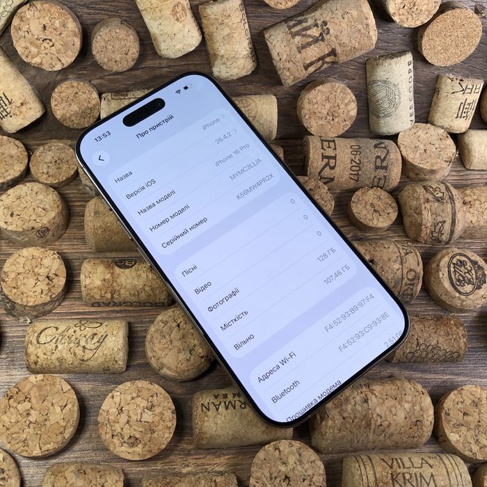 Apple iPhone 16 Pro 128Gb Desert Titanium. Стан нового телефону!