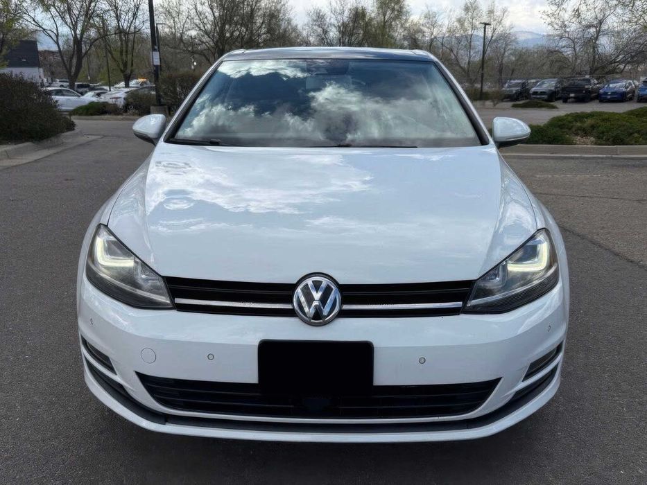 Volkswagen Golf      2015