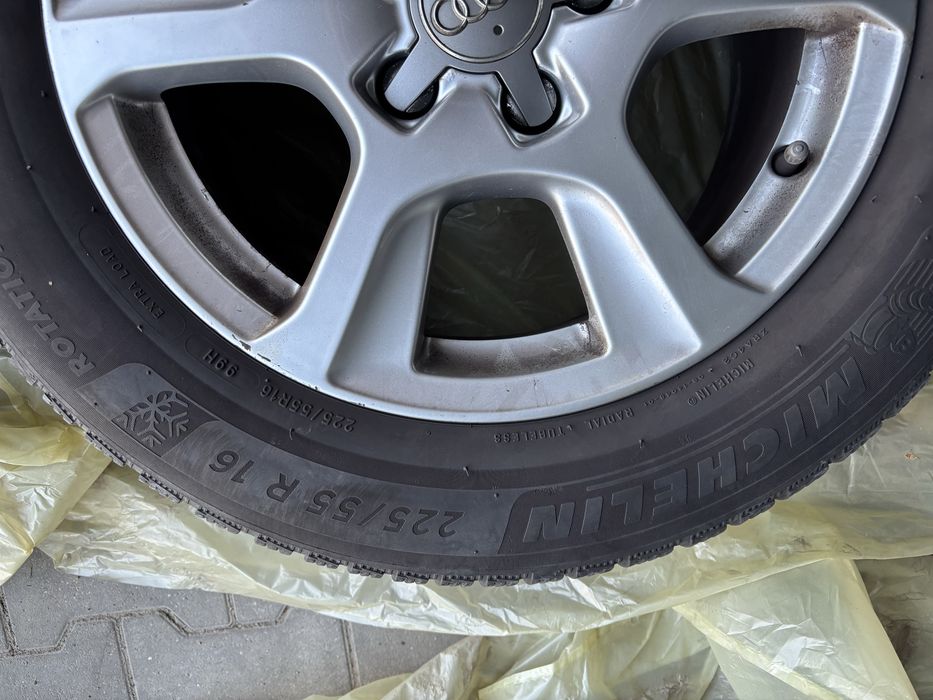 Koła Audi a4 zimowe 225/55/16 opony 2 sezonowe