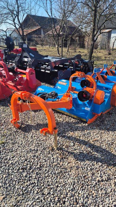 Kosiarka bijakowa KDS 145 Stark mulczer młotki WOM 1,45m