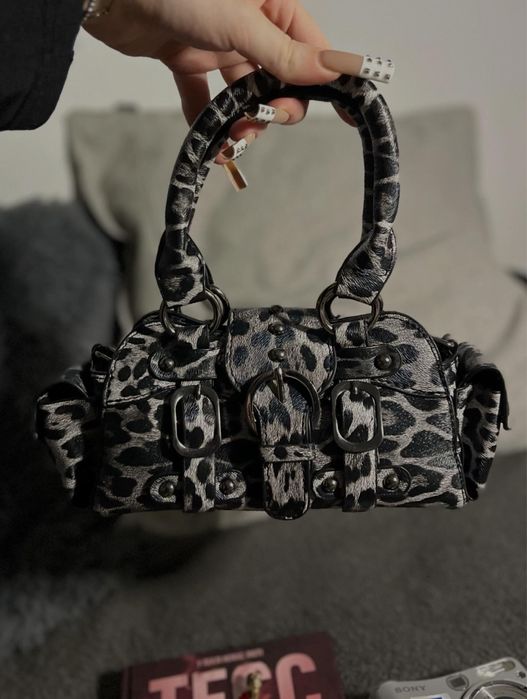 Сумка в леопардовому принті y2k sk8 archive opium vintage