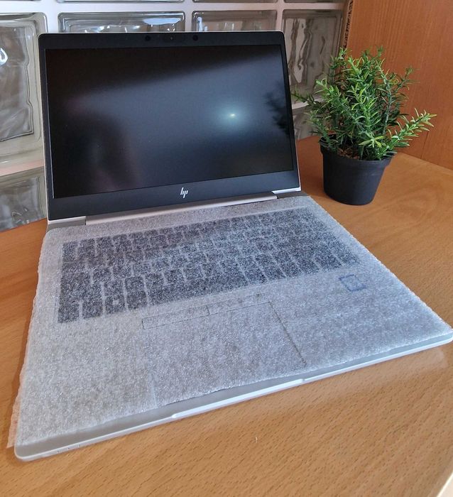 HP EliteBook 840 G6