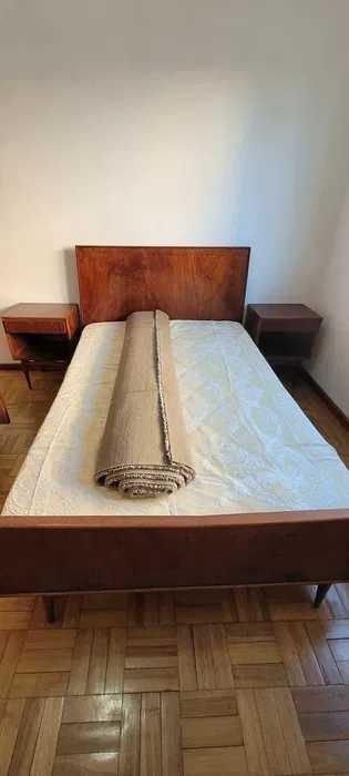 Cama quarto em madeira