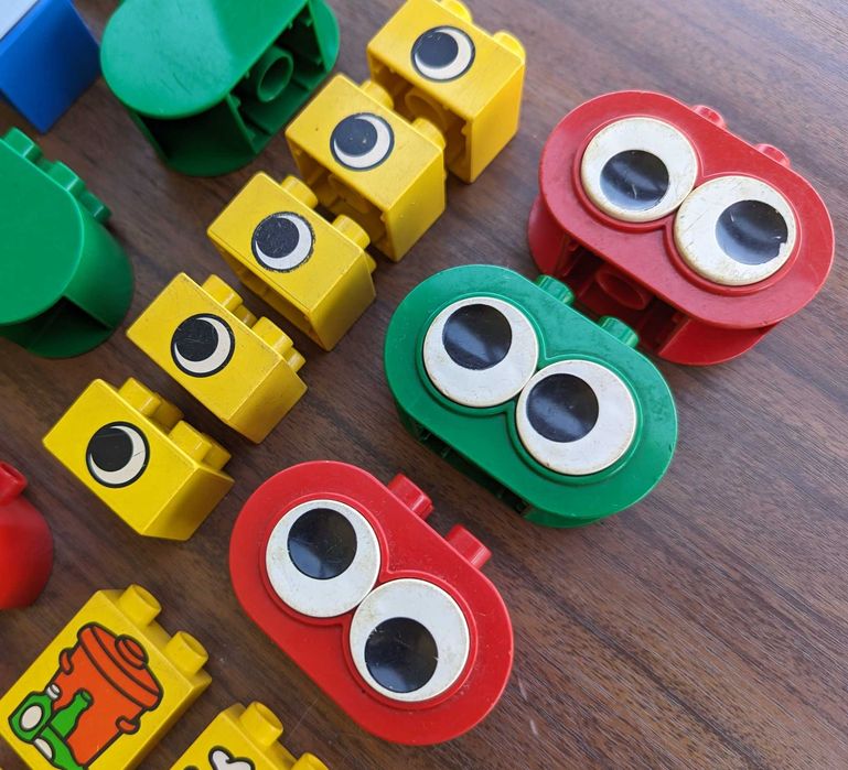 LEGO Duplo (300+ Peças)