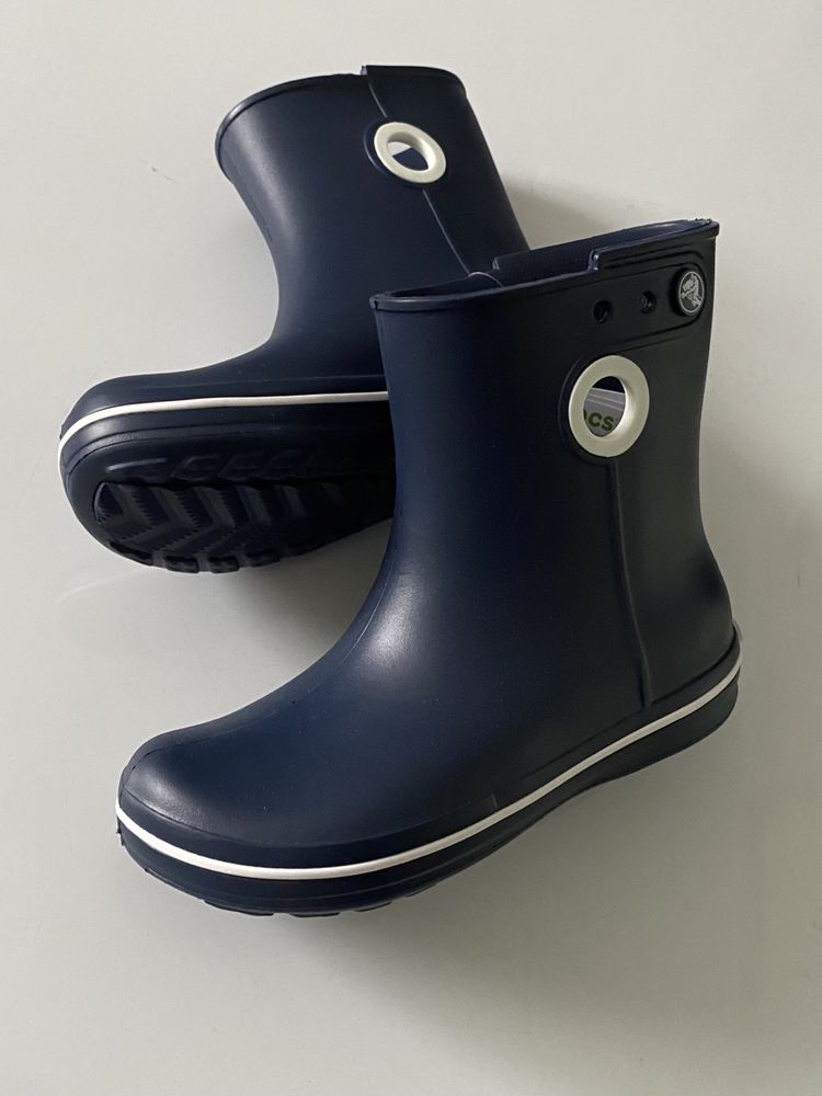 Crocs shorty boot sale