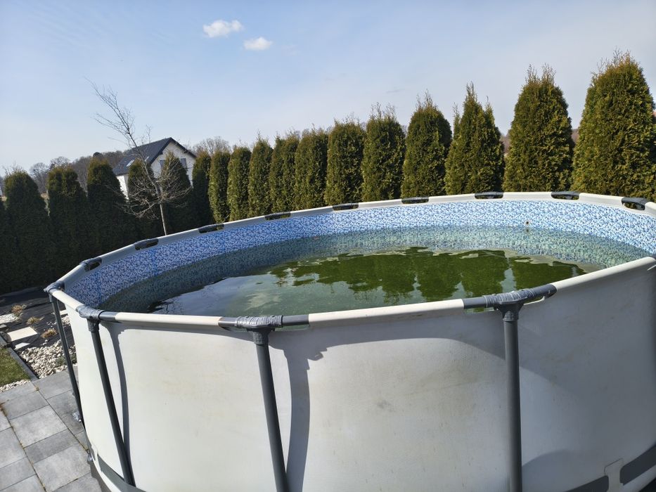 Sprzedam basen używany