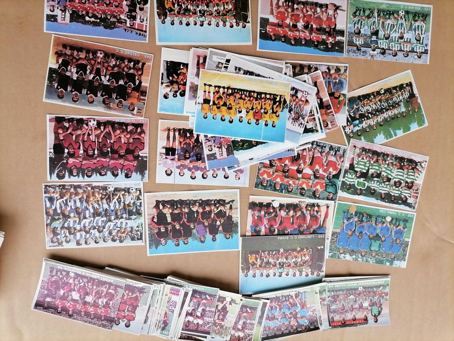 Cromos Equipas 1ª / 2ª e 3ª Divisão Nºs 80's