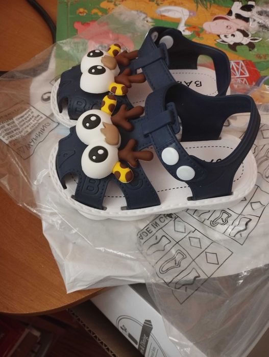 Сандали дитячі 14 см.