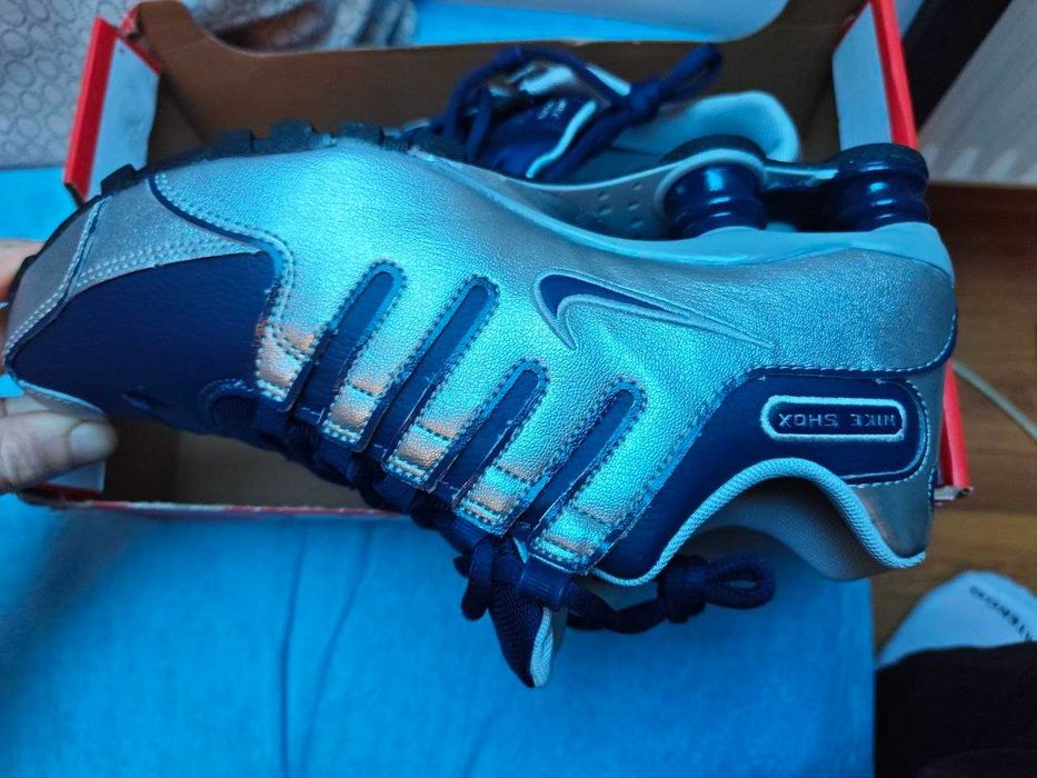Nowe buty Nike Shox NZ – r. 39 (24.5 cm) – Granatowo-srebrne
