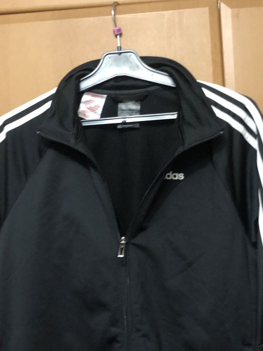 Продам кофту adidas