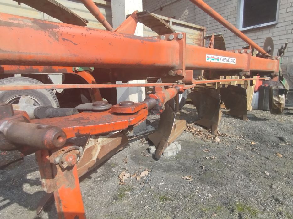 Pług kvernelan 4