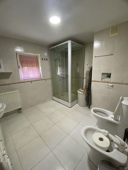 Продам  затишний будинок біля озера, Глеваха 30 км от Києва