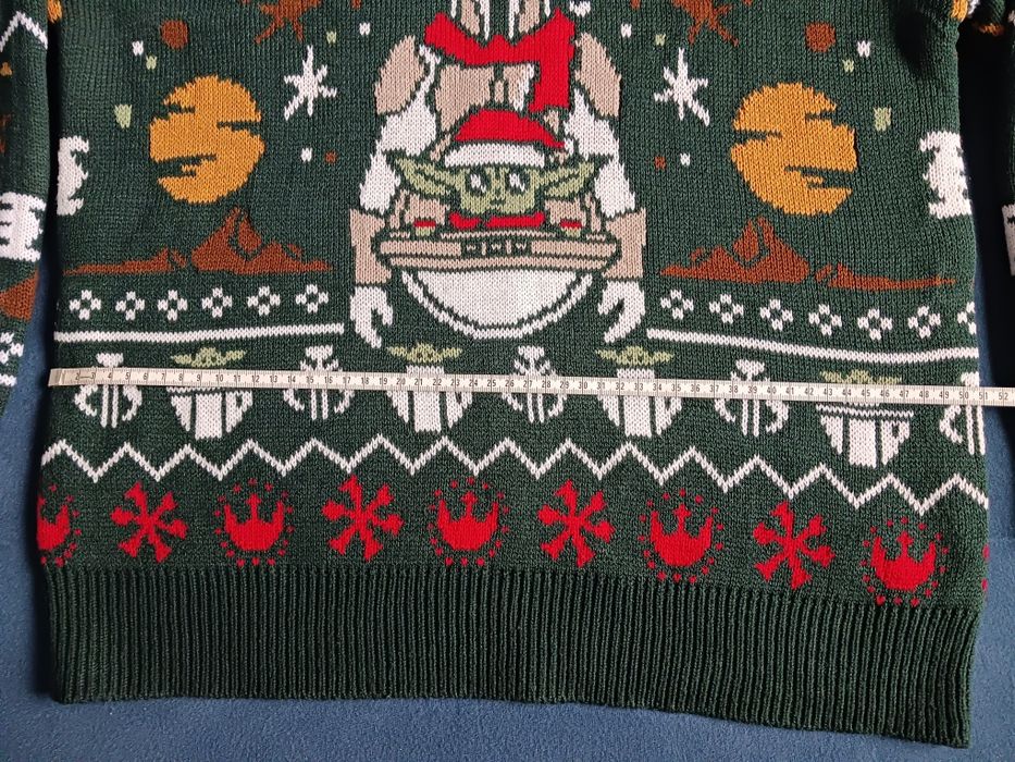 Pull&Bear, sweter star wars, świąteczny Mandalorian.