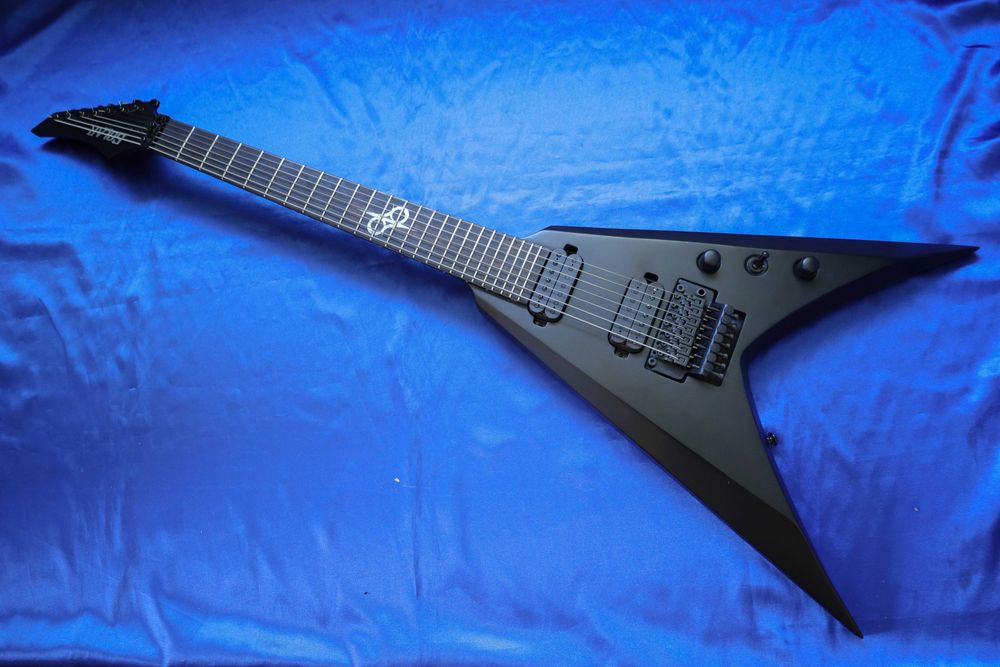 Solar Guitar V1.7 FR 2021