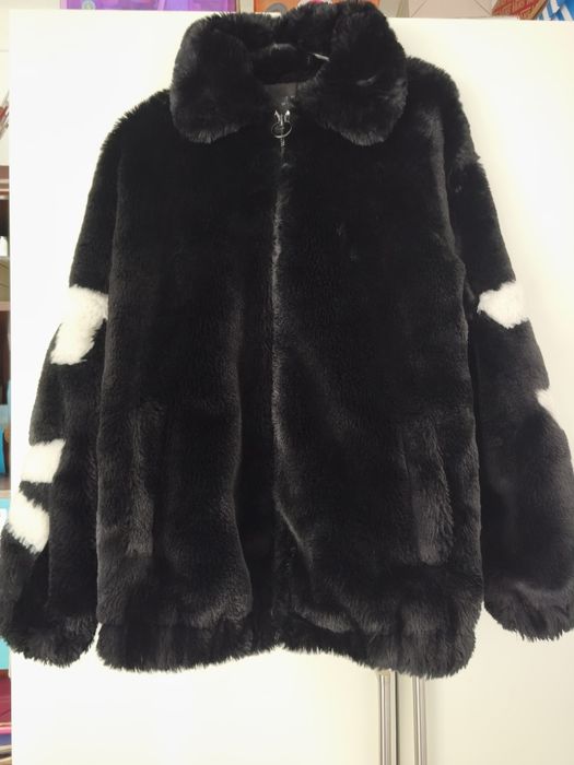 Casaco de Pelo Bershka