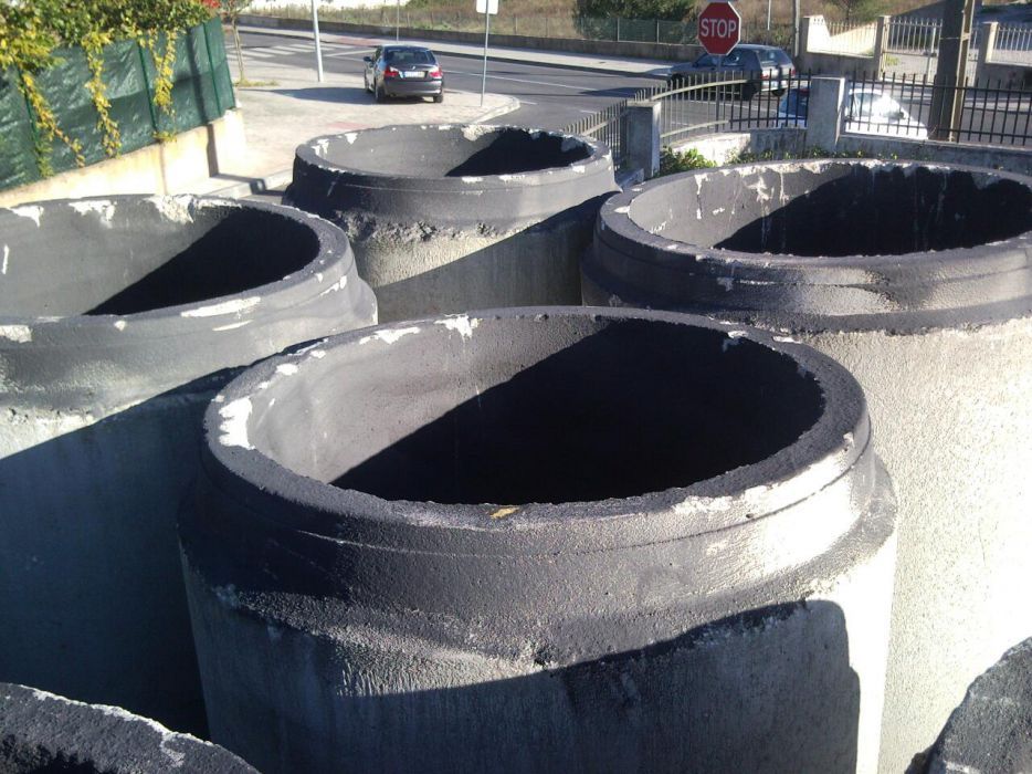 5 Manilhas em Betão com armadura todas