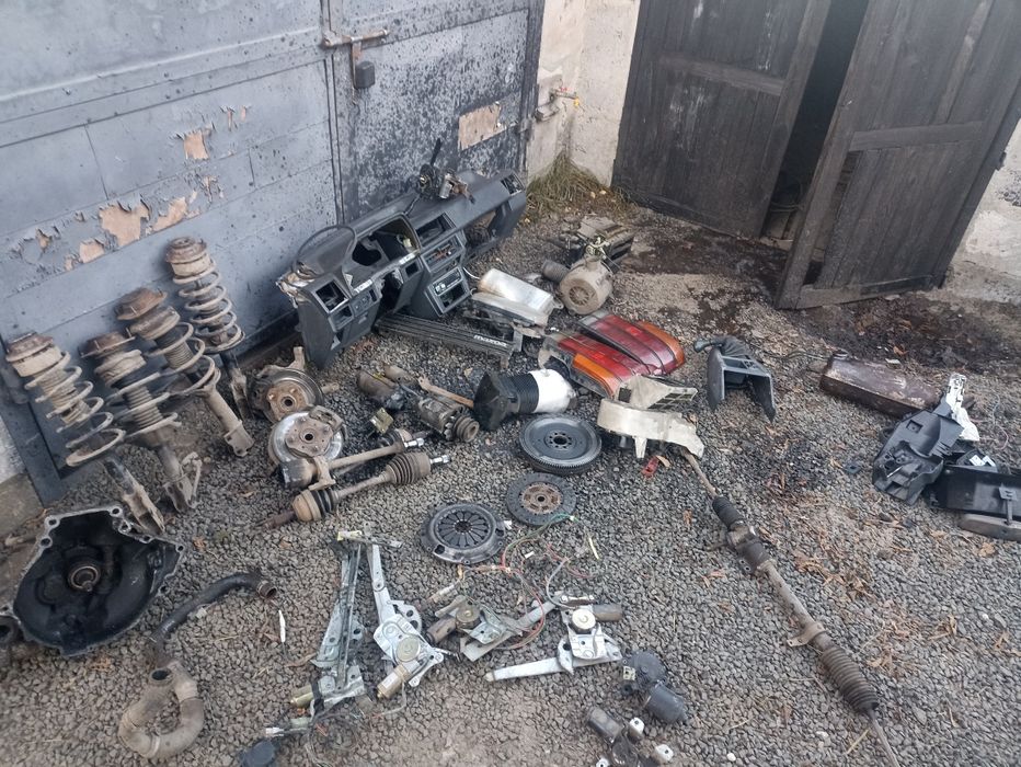 Мазда  626GE 1 .8  .626 .2.0D.GC.  по гайкам