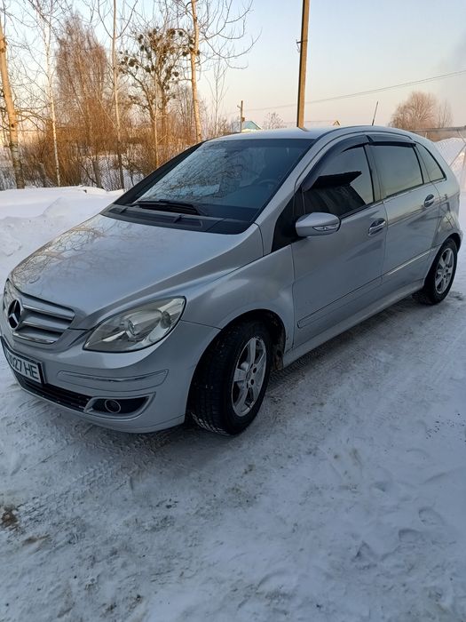 Продам   MERCEDES-BENZ В-200  145к.с.