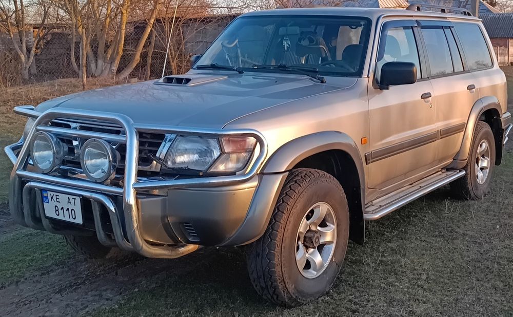 Nissan Patrol Y61
