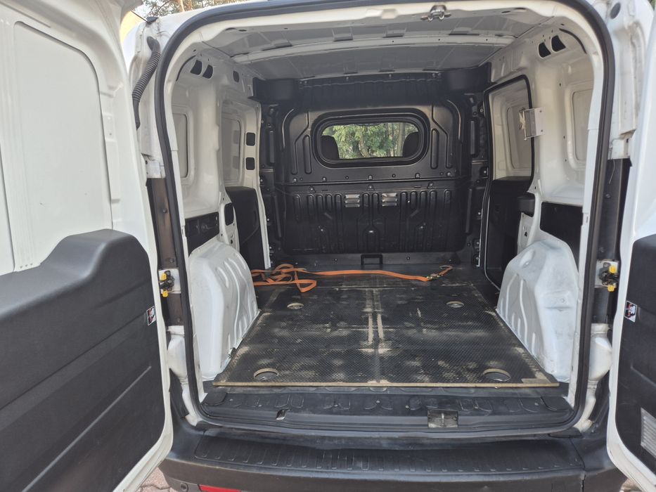 Fiat doblo 1.3 DIESEL 2014 rok