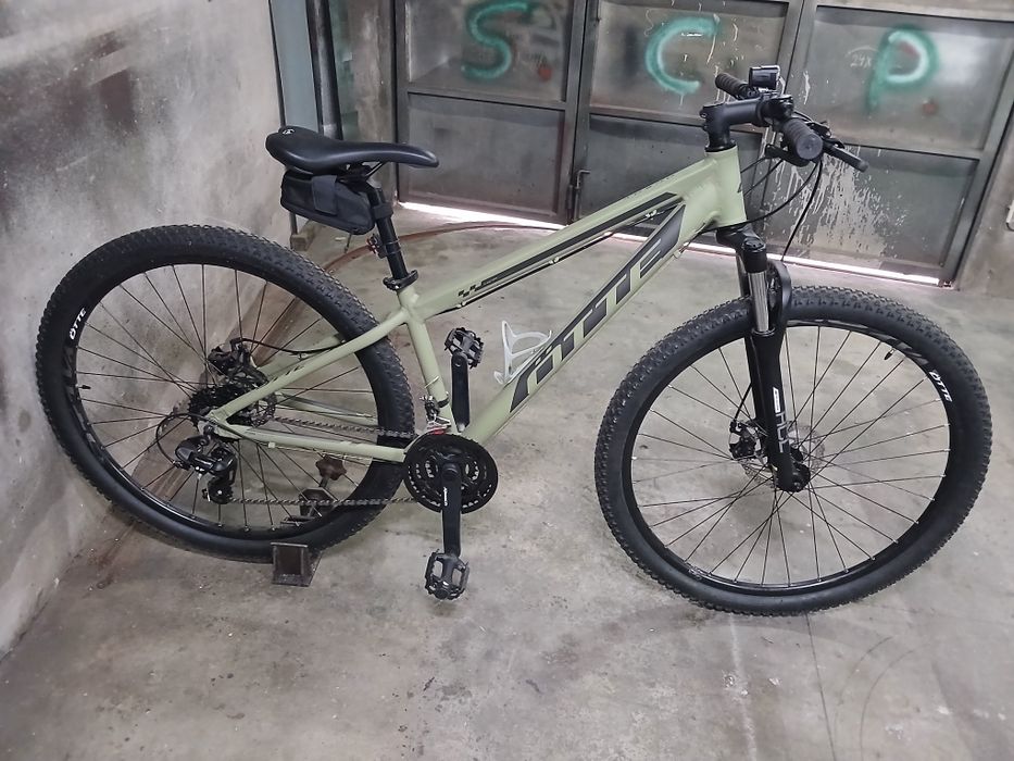 Bicicleta btt usada