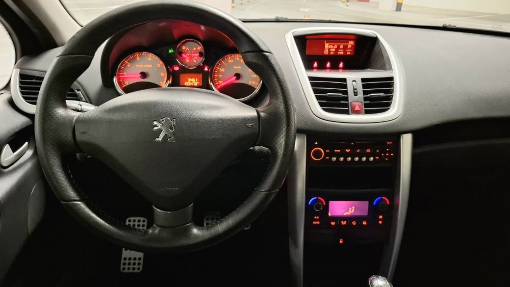 Peugeot 207 só 133.000km de 2012 — photo 5
