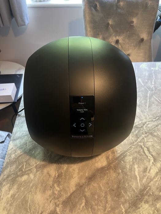 Bowers and Wilkins PV1D subwoofer w idealnym stanie