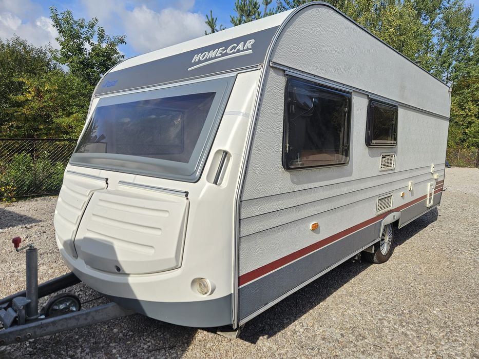 Sprzedam przyczepę Home Car rok 2000 przyczepa 5-6 osobowa w bardzo dobrym stanie