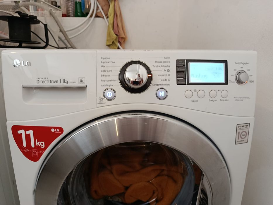 Maquina lavar roupa