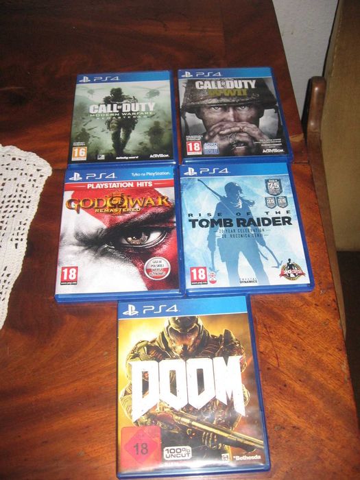 konsola ps4 plus 5 gier