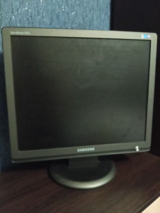 Монітор 19" Samsung 931BF Чорний