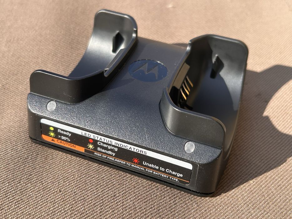 Зарядна станція PMLN6714a