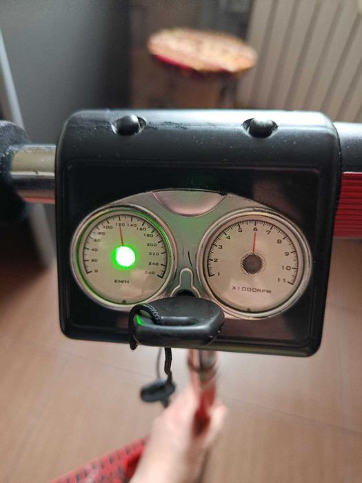 Самокат Zinс Bandit Hy-Pro зі світловими та звуковими ефектами